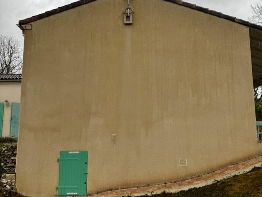 Façade après ravalement et traitement